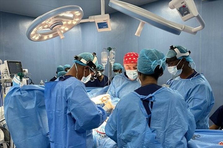 Surgical team at work, representing ResultKey healthcare clients